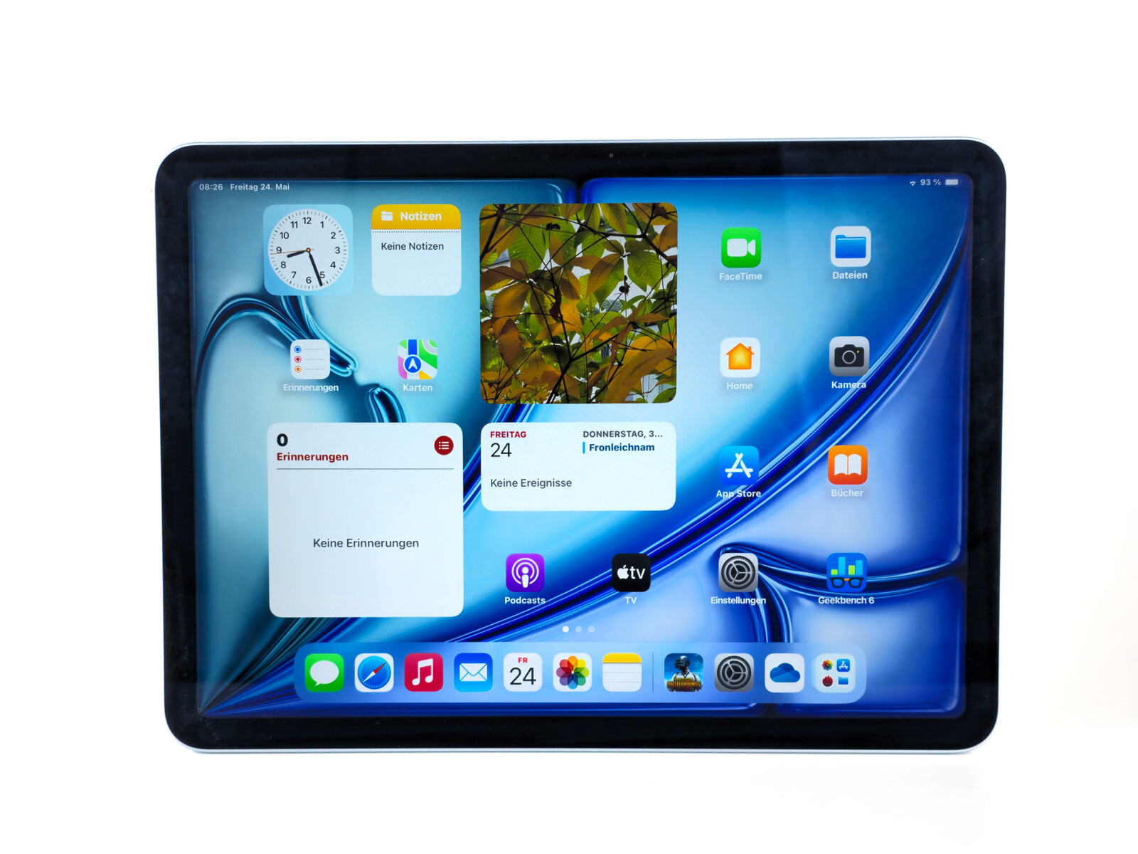 Verdict on the Apple iPad Air 11 (2025) Apple has left its tablet with