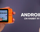 Rabbit R1 can smoothly run Android with almost all the functions working as it should (Image source: HowToMen on YouTube)
