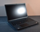 Lenovo ThinkPad T16 G2 AMD: A great choice even in 2024