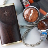 The Fiio Snowsky Melody wooden DAC supports Hi-Res Audio playback with wired 3.5 mm and 4.4 mm headphones. (Image source: Fiio)