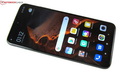 With 4 GB of RAM and 64 GB of storage, the Xiaomi Redmi 10 officially costs 180 Euros (~$206), while the price is 200 Euros (~$229) for the 128 GB model.