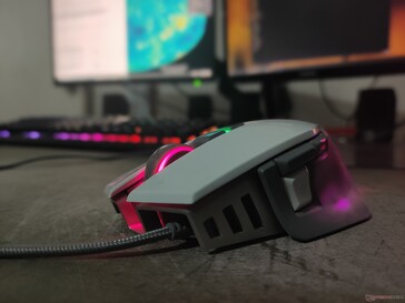 The M65 RGB Elite has a sturdy construction.