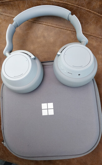 Microsoft Surface Headphones