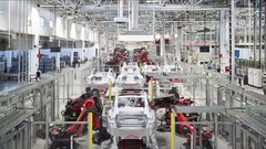 Tesla Giga Shanghai pauses Model Y production to install upgrades (Image source: Tesla on Weibo)