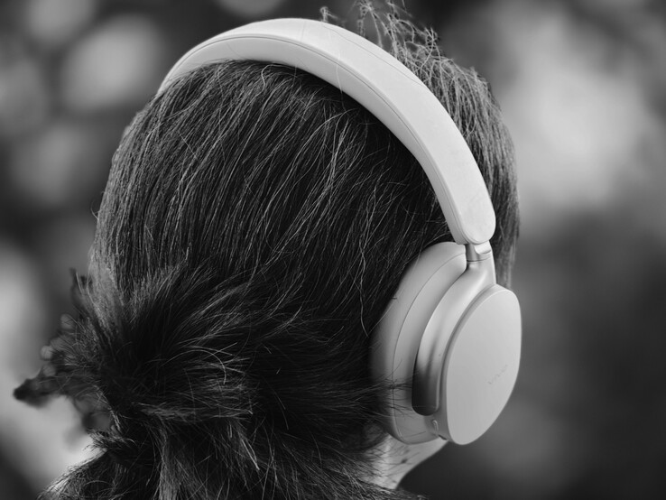 Vivo Over-Ear Headphones
