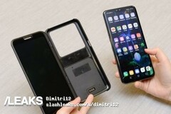 The 'LG V50' alone and in its alleged dual-display case. (Source: SlashLeaks)
