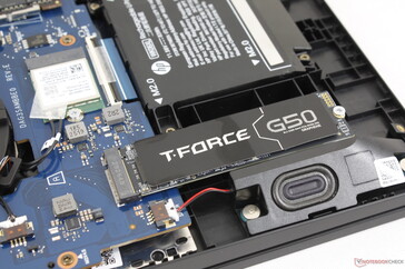 T-Force SSD with heat spreader removed