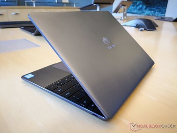 Similar CNC aluminum alloy chassis as the MateBook X Pro