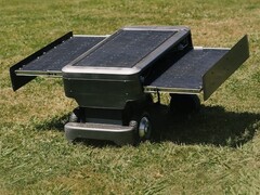 The SunScout Pro robot lawn mower has built-in solar panels. (Image source: SunScout)