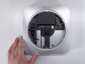 The Mac mini remains easy to open but difficult to repair. (Image source: Brandon Geekabit)