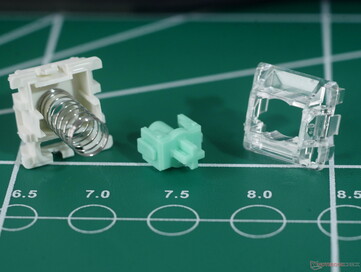 Wooting Lekker V2 housing colours. (Image source: Julian van der Merwe / Notebookcheck)