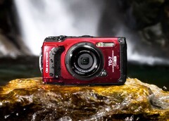 The TG-7 is in its element, exposed to the elements (Image Source: OM System)
