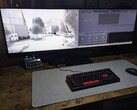The Innocn E49M1R displays a technical drawing on the left and DaVinci Resolve on the right.