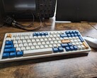 MelGeek Modern97 mechanical keyboard combines unique looks with a soft typing experience