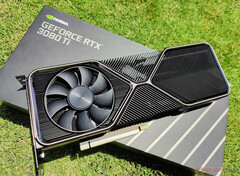 The GeForce RTX 3080 Ti has 12 GB of GDDR6X memory. (Source: Notebookcheck)