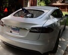 In order to improve its range, a popular modder has equipped his Tesla Model S with a gas generator (Image: Warped Perception)