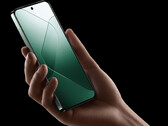 Xiaomi 15 will reportedly retain the same compact size as Xiaomi 14 but will pack a bigger battery (Image source: Xiaomi)