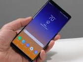 The Samsung Galaxy Note 9 got the JerryRigEverything treatment. (Source: JerryRigEverything)