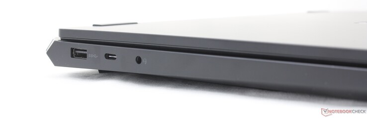 Left: USB-A (5 Gbps), USB-C w/ DisplayPort 1.4 + Power Delivery (10 Gbps), 3.5 mm headset