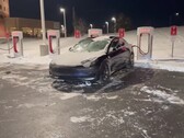 As expected, charging the Tesla Model 3 at -14 degrees takes quite a bit longer than usual (Image: Out of Specs Reviews)