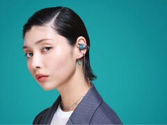 JVC Victor unveils Nearphones HP-NP1T ear-clip earbuds. (Image source: Victor)