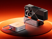 The Maco-L 7735U has OCuLink and USB4 ports. Pictured: an eGPU setup with the mini PC.