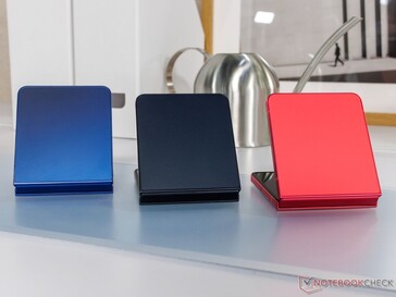 Galaxy Z Flip 7 bottom (image source: Notebookcheck)