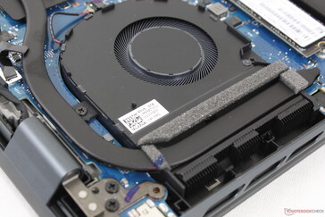 We can notice no major electronic noise or coil whine from our test unit