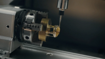 Makera Z1 CNC 4 axis milling. (Image source: Makera)