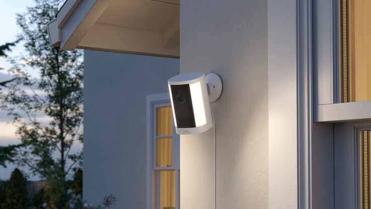 The Ring Outdoor Cam 4K Plus