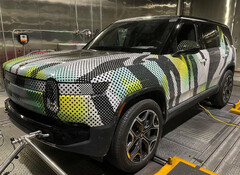 Rivian was kind enough to include photos of its 2025 R1S test mules that it has updated with smaller LFP batteries. (Image source: EPA via Rivian Forums)