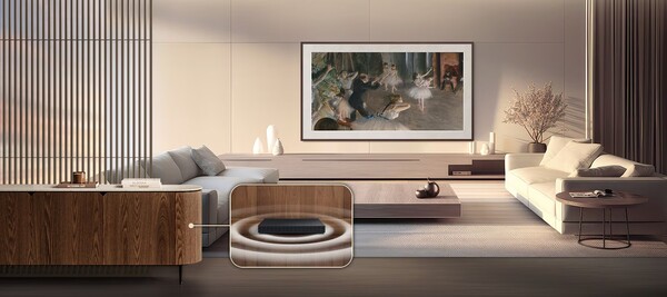 The Frame Pro's Wireless One Connect Box allows for a clutter-free setup.