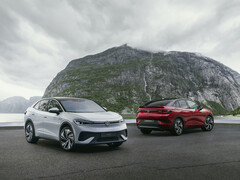 With their coupé like shape, Volkswagen&#039;s new electric SUVs VW ID.5 and ID.5 GTX look quite sporty (Image: Volkswagen)