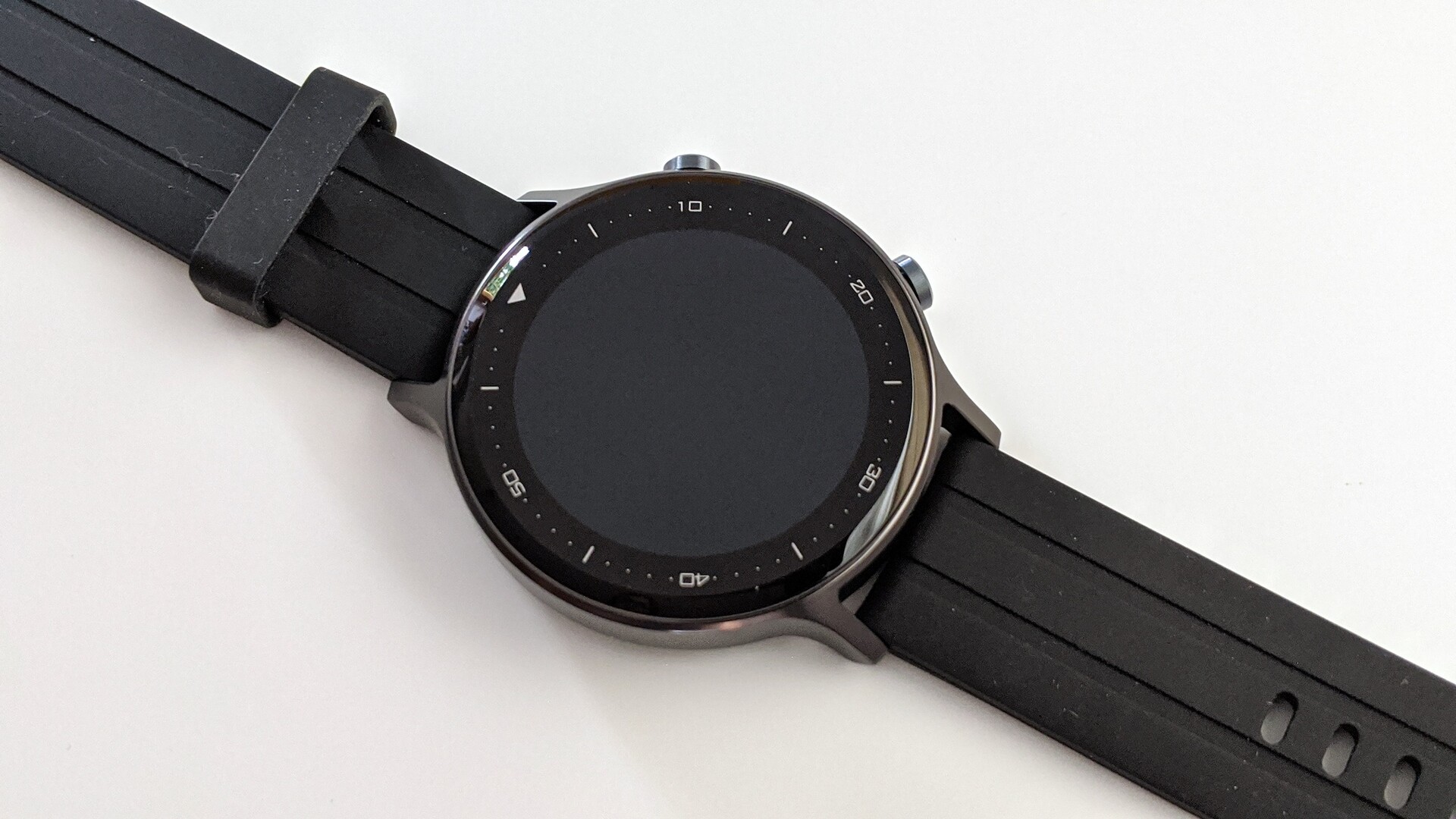 Smartwatches Xiaomi Mi Watch versus realme Watch S Is the