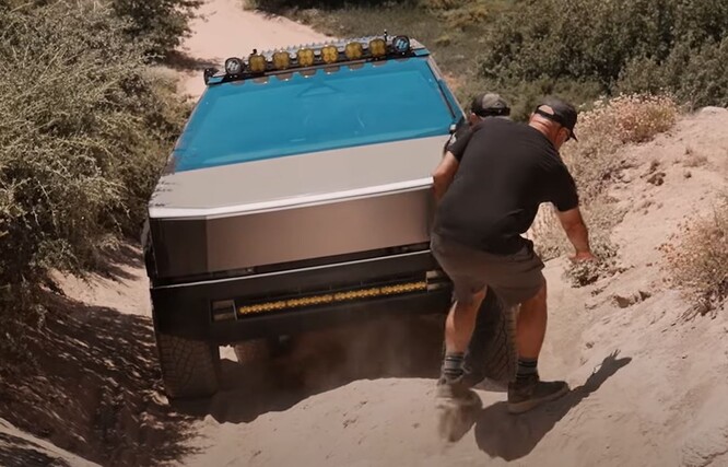 The terrain was unforgiving, but the Cybertruck pressed on. (Image source: Wild Horses Off-Road via YouTube)