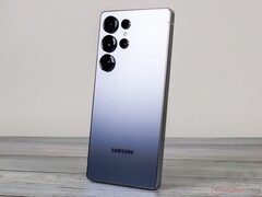 The latest One UI 8 beta for the Samsung Galaxy S25 Ultra has issues with moon photos (Image source: Notebookcheck)