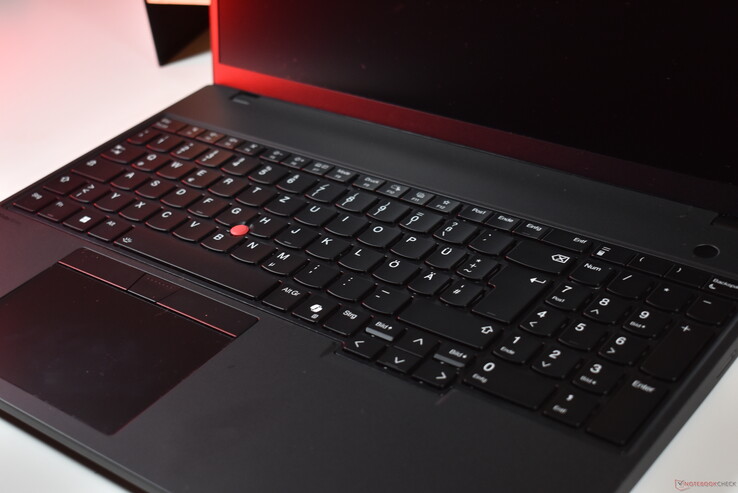 Lenovo ThinkPad P16s Gen 4 AMD: Keyboard