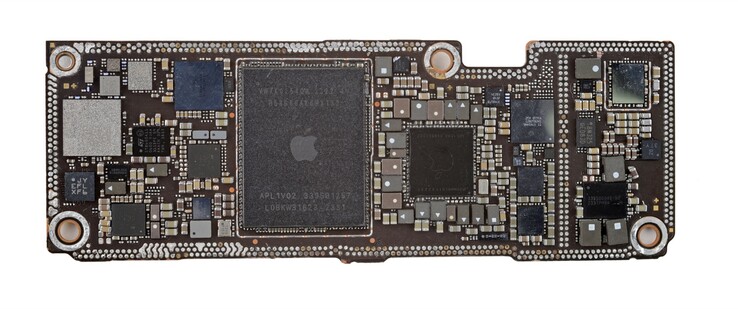 The Apple A16 Bionic costs around US$102 to produce, of which less than 30 cents go to ARM. (Image: iFixit)