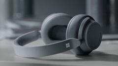 The Surface Headphones 2 will look the same as the original Surface Headphones. (Image source: Microsoft)