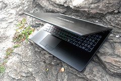 Eurocom discounting Tornado F5 and Sky X7E2 gaming notebooks for the Holidays