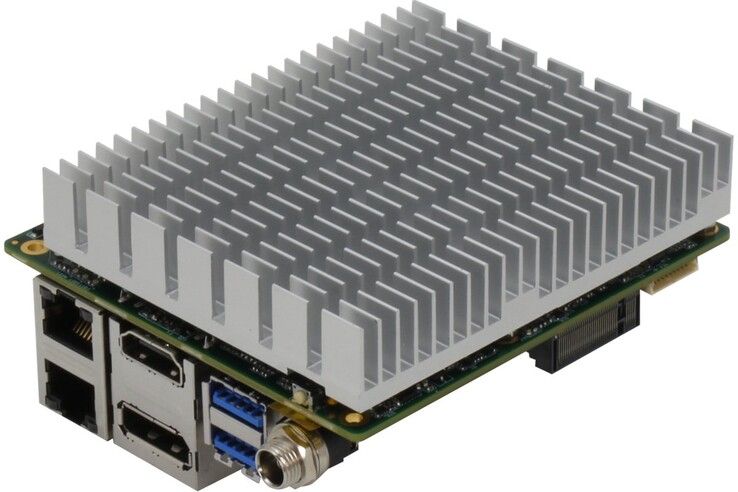 The SBC has a heatsink (Image source: Aaeon)