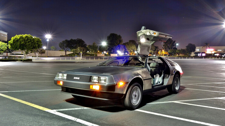 The DeLorean DMC-12 was at least not notable for its rust problems. (Source: pixabay/dtavres)