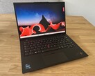Lenovo ThinkPad X1 Carbon G11 review - The stagnating, expensive business flagship
