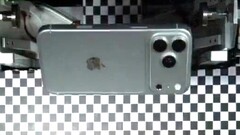 A major Apple leak offers a first alleged look at the iPhone 18 Pro. Images of the device's interior have also been leaked.