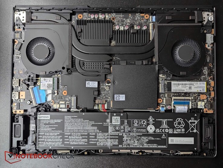 The Legion Pro 5i gaming laptop sports dual SODIMMs and dual M.2 slots for memory and storage.