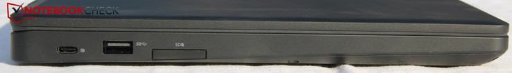 Left side: USB Type-C inkl. Displayport, USB Type-A 3.1, SD card reader