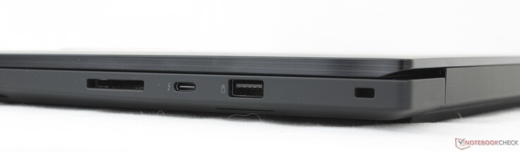 Right: SD 7.0 card reader, USB-C Thunderbolt 4 w/ DisplayPort 2.1 + Power Delivery 3.1, USB-A (10 Gbps), Security lock
