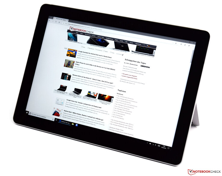 Microsoft Surface Go (Pentium, 64GB eMMC) Tablet Review 