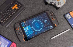 The ONEXPLAYER 1S features the Core i7-1195G7. (Image source: One-netbook)