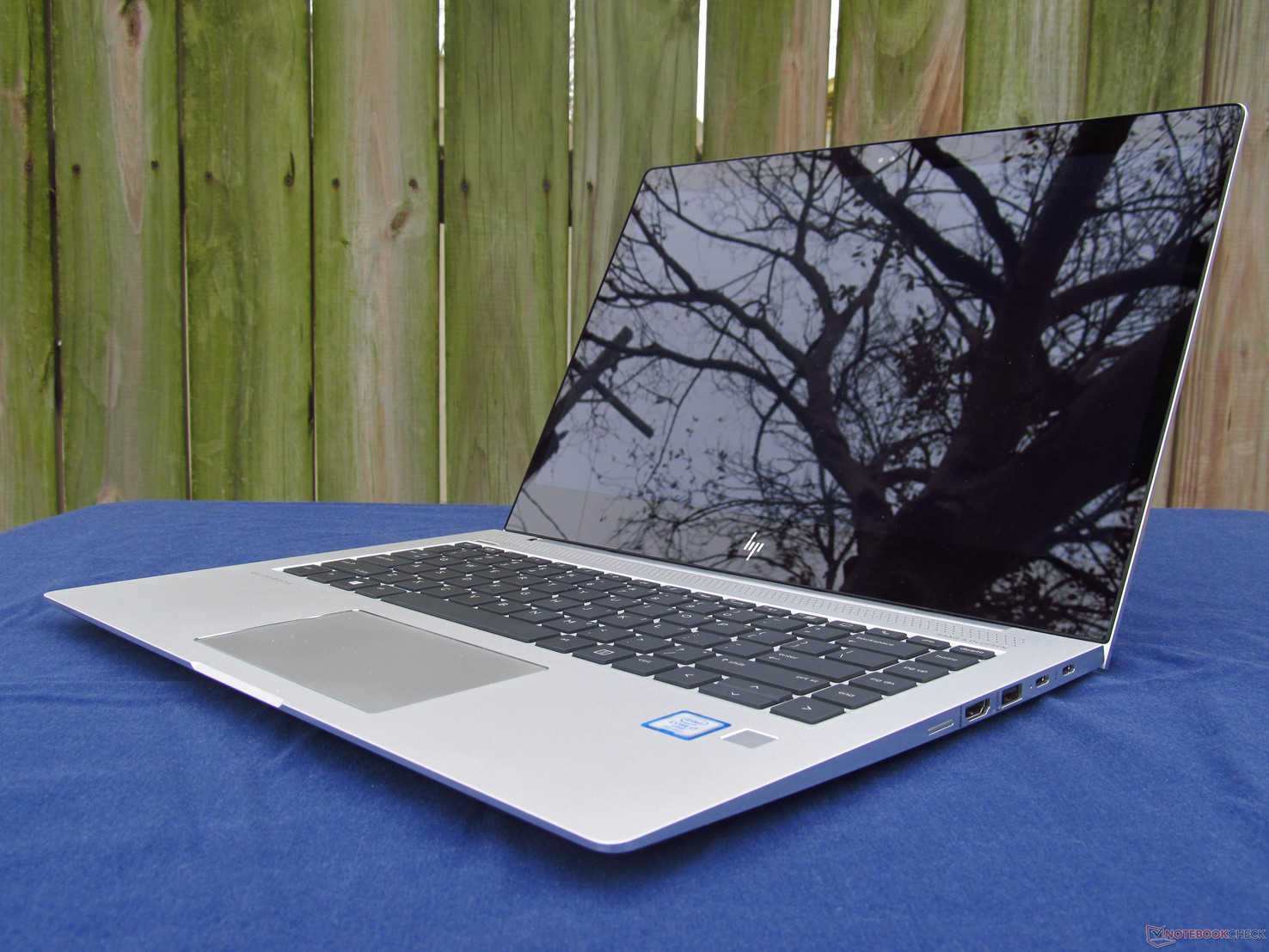 HP Elitebook Folio 1040 G4 (FHD, 7820HQ) Laptop Review NotebookCheck